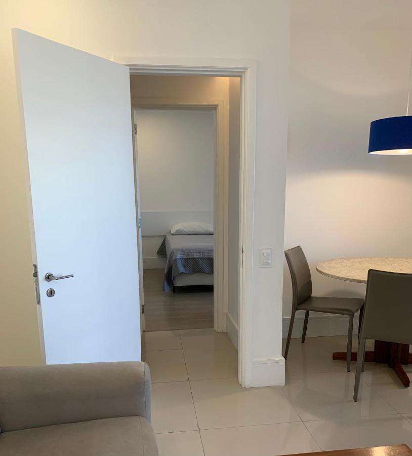 Flat Com 65 Metros; Sala; Duas Suítes; Cozinha Recém-reformado Appartement